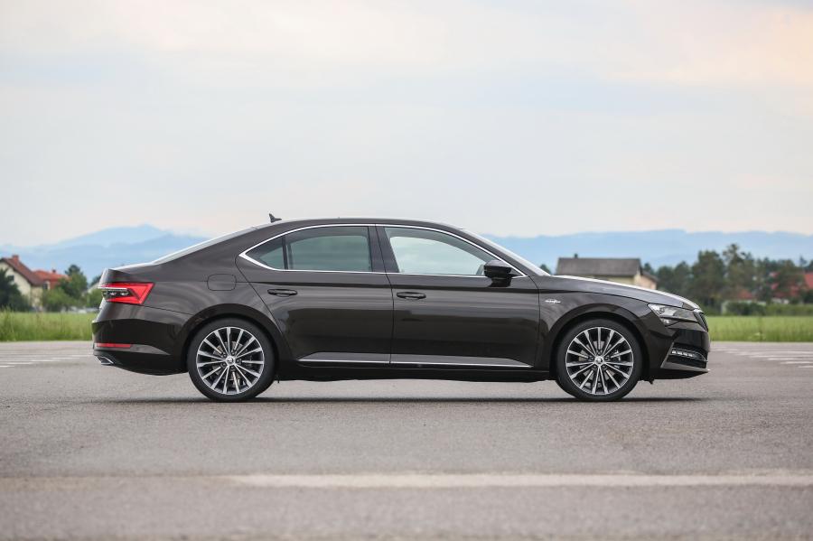  Skoda Superb Laurin & Klement 2019 года  (WW) (фото 38 из 93)